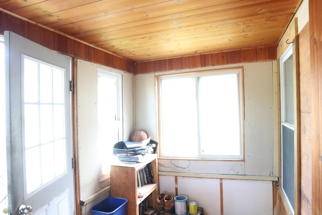 1 Chadwick St, Winslow, ME 04901 - sunroom / solarium with plenty of natural light