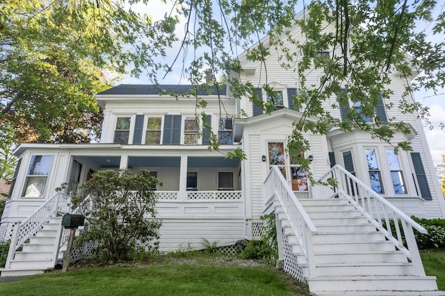 11 Center St, Richmond, ME 04357 - view of front of property with stairway