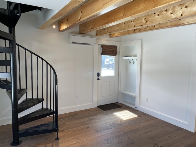138 Limerock St Unit B, Rockland, ME 04841