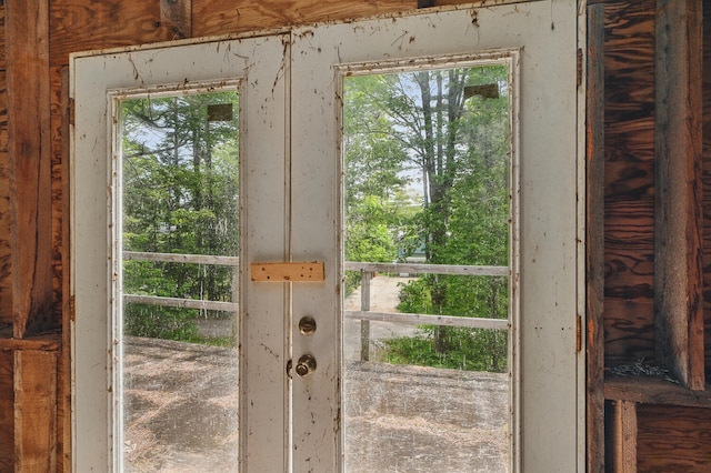 33-34 Gerber Ln, Monmouth, ME 04259 - view of doorway to outside