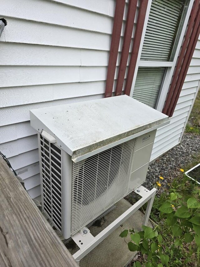 230 Todds Corner Rd, Saint Albans, ME 04971 - exterior view of a cooling unit