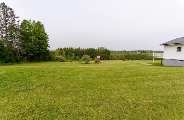 982 Main St, Grand Isle, ME 04746 - view of green lawn