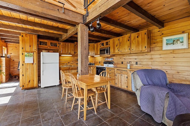 753 Bean Rd, Mount Vernon, ME 04352 - photo 25