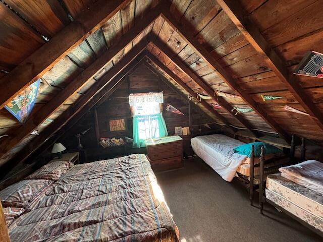 233 Webhannet Dr, Wells, ME 04090