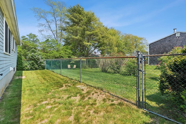 16 Marsh View Ave, Kennebunk, ME 04043 - view of yard with a gate