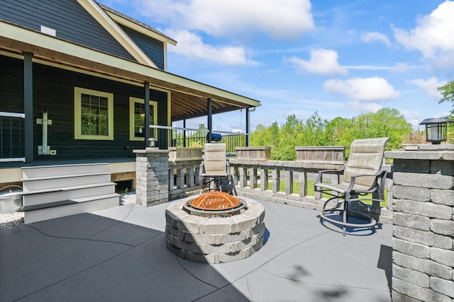 55 Mountain View Ext, Rockland, ME 04841 - porch with a fire pit and a patio