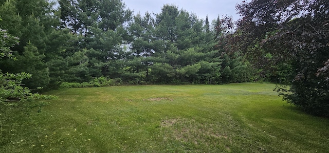 20 Oosoola St, Norridgewock, ME 04957 - view of grassy yard