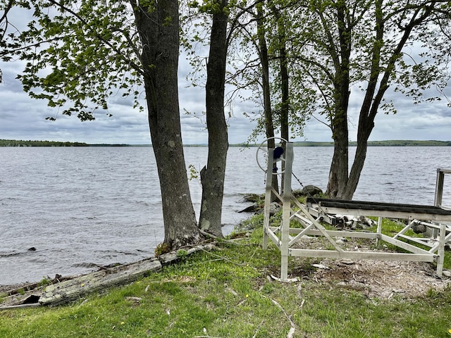 265 Grove St, Newport, ME 04953 - water view
