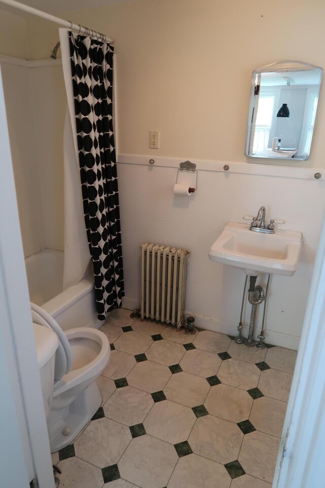 7 Elm St, Augusta, ME 04330 - full bath with radiator, shower / bath combination with curtain, and toilet