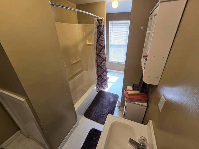 25 Jarvis Gore Dr, Eddington, ME 04428 - full bath with baseboards and shower / bath combo
