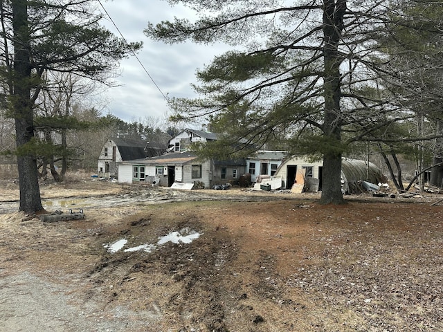 1 Pineview Dr, Winterport, ME 04496 - view of front facade
