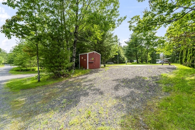 74 Loon Ln, Warren, ME 04864