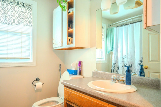 10 Empire Way, Portland, ME 04103 - full bathroom featuring vanity and curtained shower