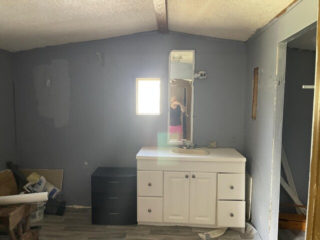 125 Dunham Rd, Etna, ME 04434
