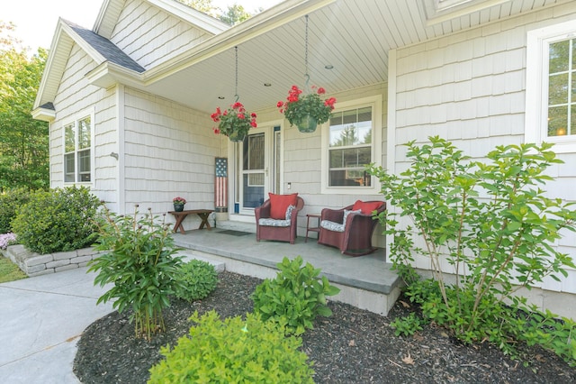 2 Neptune Rd, Old Orchard Beach, ME 04064 - view of porch