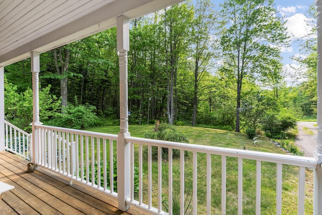 30 Oliver Woods Rd, Nobleboro, ME 04555 - porch with a yard