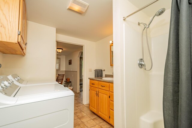 52A Judkins Rd, Harmony, ME 04942 - laundry area with independent washer and dryer