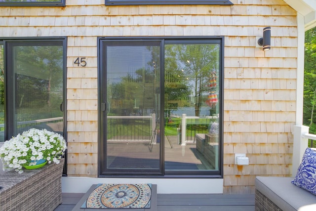 42 Barter Rd, Rockland, ME 04841 - property entrance