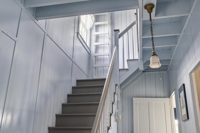 10 S Colony Branch Rd, Harpswell, ME 04079 - view of stairs