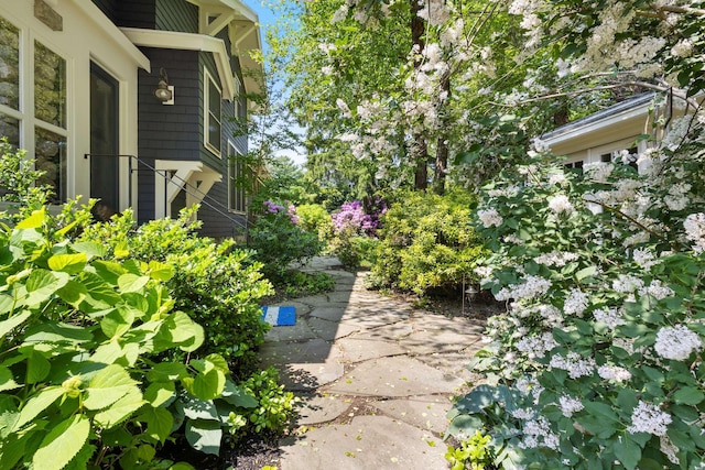 33 Rocky Ln, Ogunquit, ME 03907 - view of patio