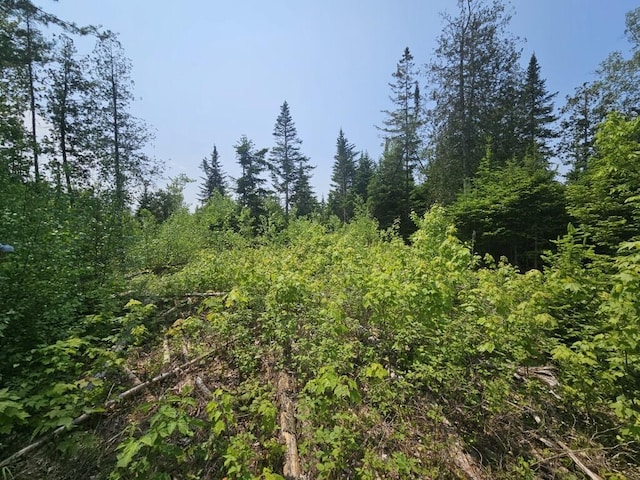 2016 Hudson Rd, Hudson, ME 04449