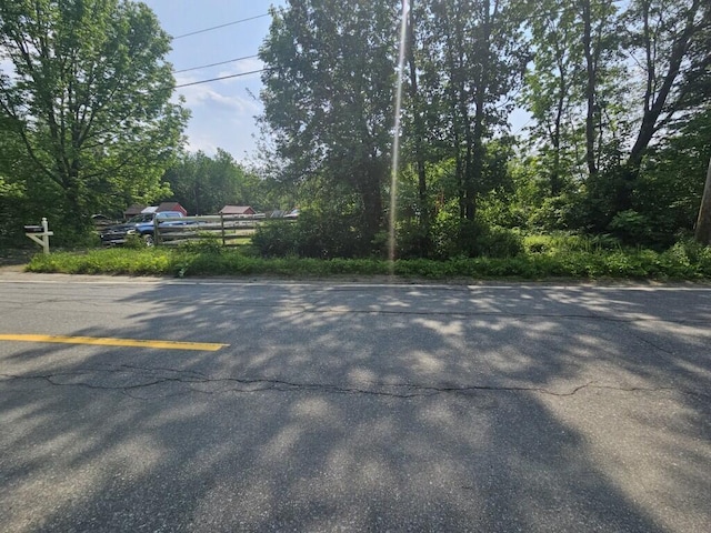 2016 Hudson Rd, Hudson, ME 04449