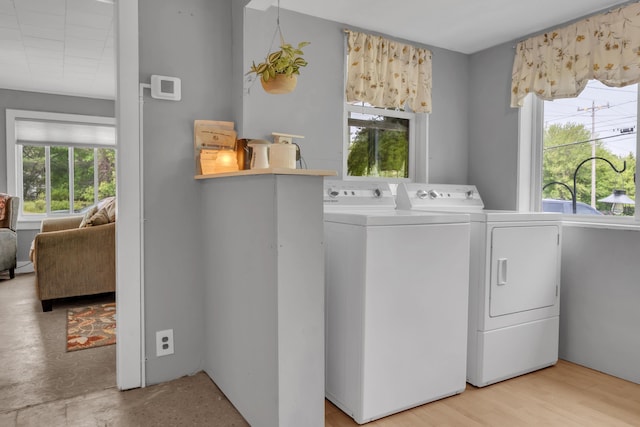 133 Middlesex Rd, Topsham, ME 04086 - laundry area with independent washer and dryer and plenty of natural light