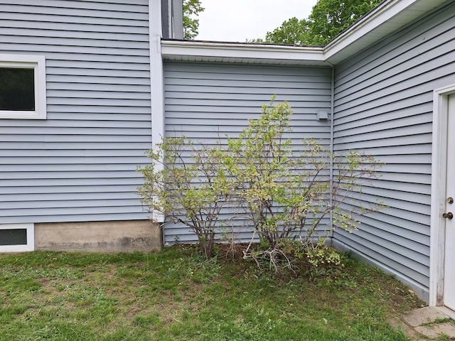 433 Hudson Rd, Corinth, ME 04427 - exterior view