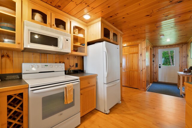 165 Meadow Ln, Smithfield, ME 04978 - photo 11