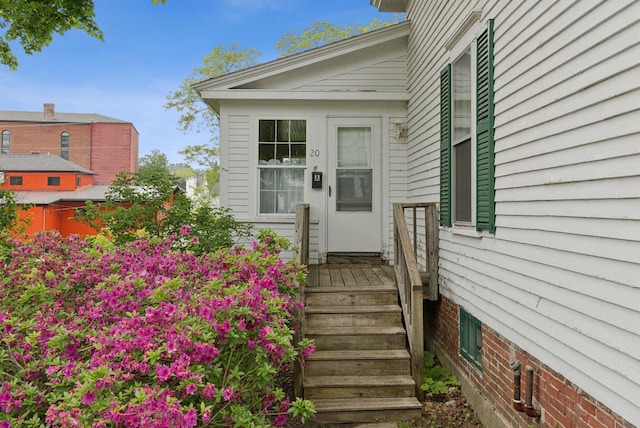 20 Green St, Winthrop, ME 04364 - view of doorway to property