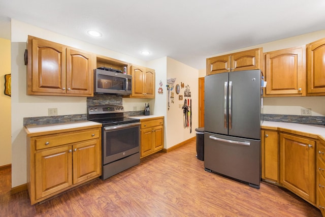 69 Cottage St, Hampden, ME 04444