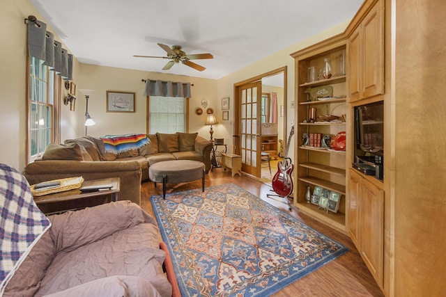 69 Cottage St, Hampden, ME 04444