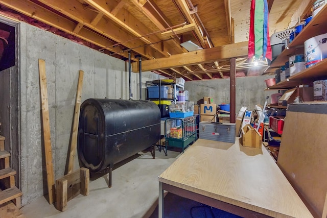69 Cottage St, Hampden, ME 04444