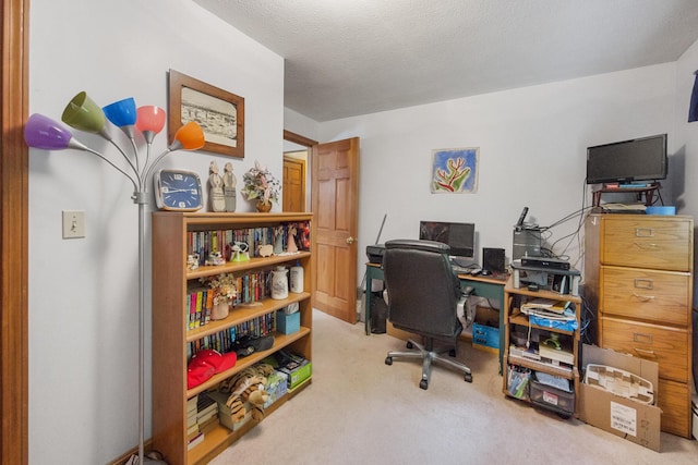 69 Cottage St, Hampden, ME 04444