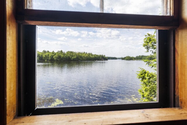 36 Cove Ln, Damariscotta, ME 04543 - water view