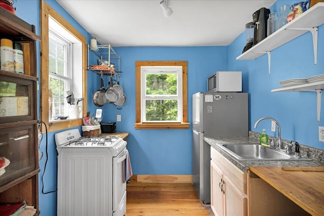 519 Dunbar Rd, Penobscot, ME 04476 - photo 10