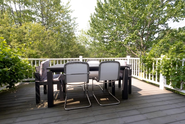 7 Hamlin St, Cape Elizabeth, ME 04107 - wooden deck with outdoor dining area