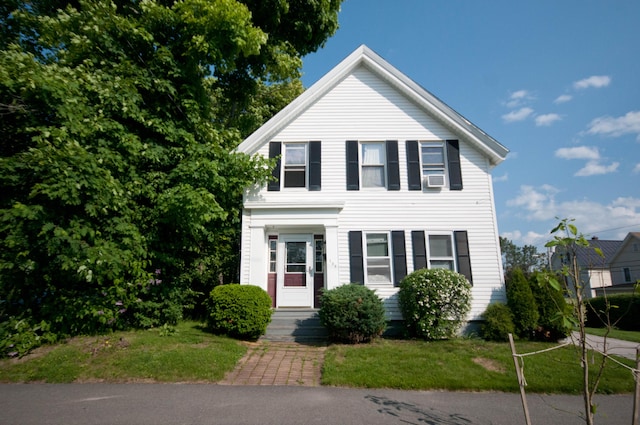 198 3rd St, Bangor, ME 04401 - view of front facade featuring a front lawn