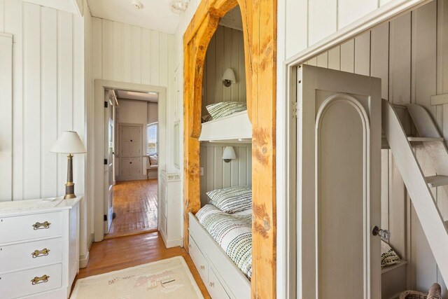 1392 N Haven Rd, Vinalhaven, ME 04863 - bedroom featuring light wood finished floors