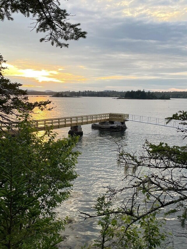 1392 N Haven Rd, Vinalhaven, ME 04863 - water view