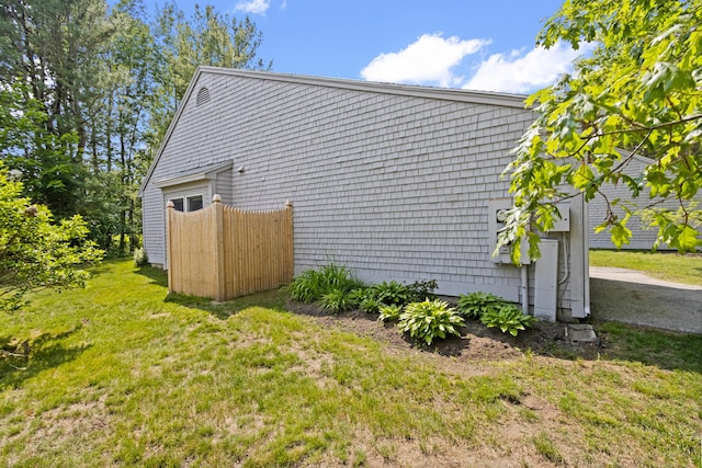 65 Pine Point Rd Unit 7, Scarborough, ME 04074 - view of side of property with a yard