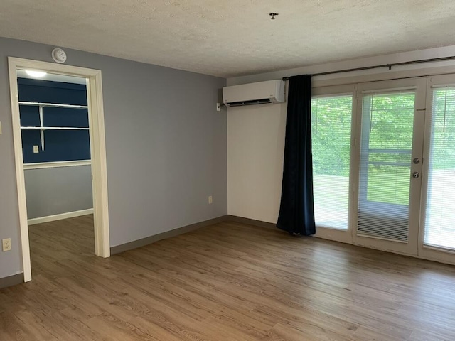 574 Main St Unit 99, Damariscotta, ME 04543