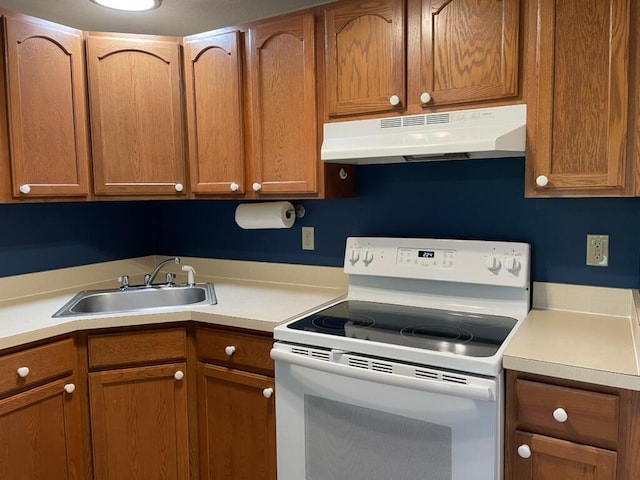 574 Main St Unit 99, Damariscotta, ME 04543