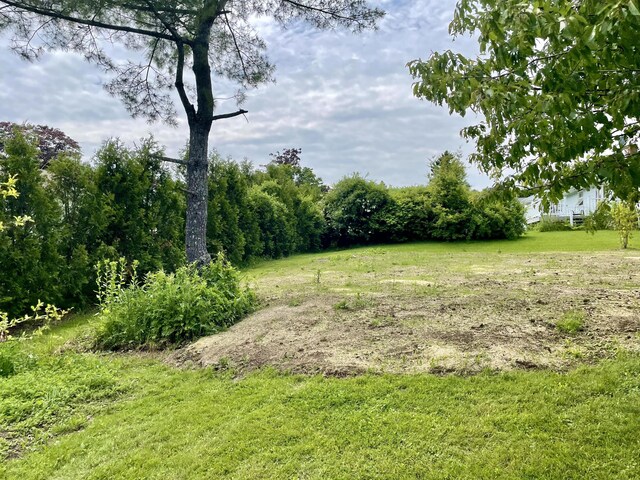 10 Crawford Dr, Bath, ME 04530 - view of yard