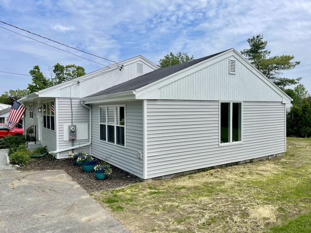 10 Crawford Dr, Bath, ME 04530 - view of home's exterior