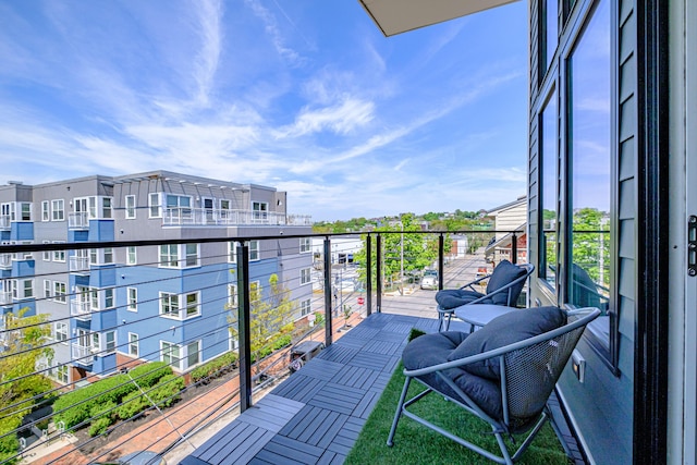 156 Oxford St, Portland, ME 04101 - view of balcony