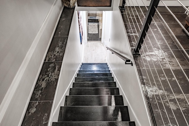 156 Oxford St, Portland, ME 04101 - view of stairs