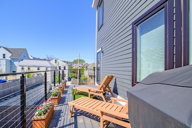 156 Oxford St, Portland, ME 04101 - balcony featuring a residential view