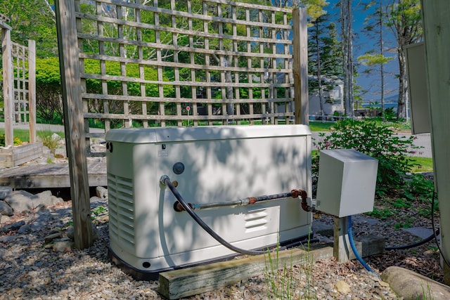 463 Seawall Rd, Southwest Harbor, ME 04679 - exterior view of a power unit
