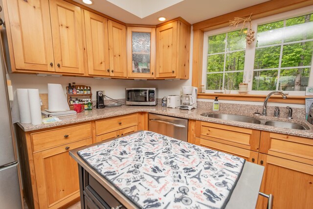 394 Frenchs Mills Rd, Sangerville, ME 04479 - photo 5